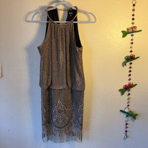 SLNY Gold Lace Fringe crochet double layered shiny shimmery Dress size 8. B